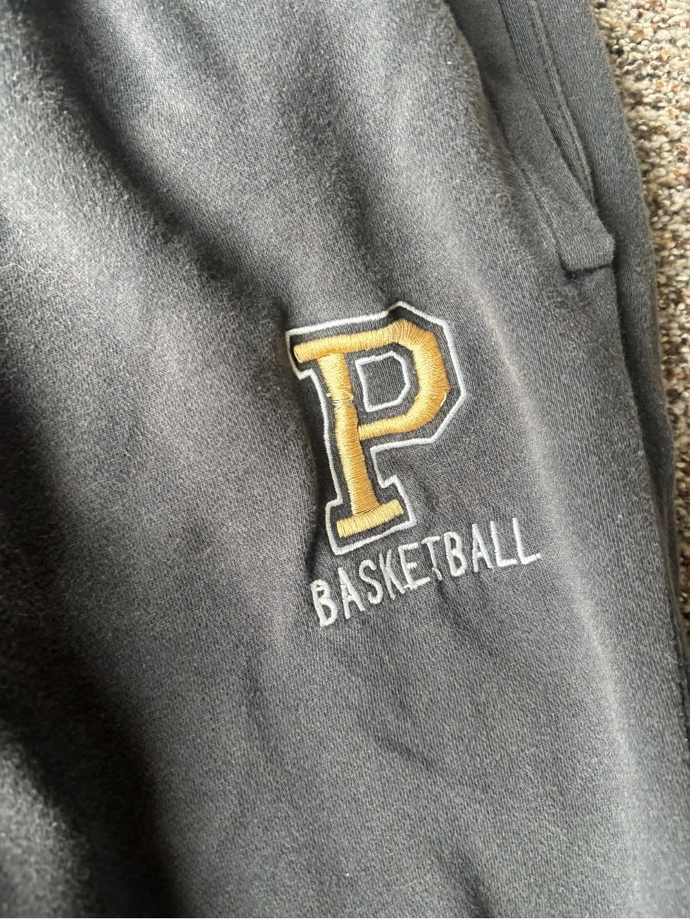 Under Armour P Basketball Joggers Sweatpants Black Fleece Large - Picture 2 of 6